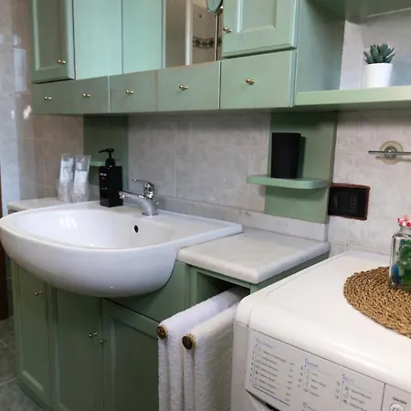 Alice Apartment Rho